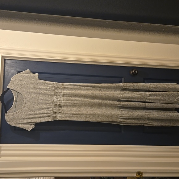 DownEast Dresses & Skirts - Small Heathered Gray Smocked Tiered Knit Dress